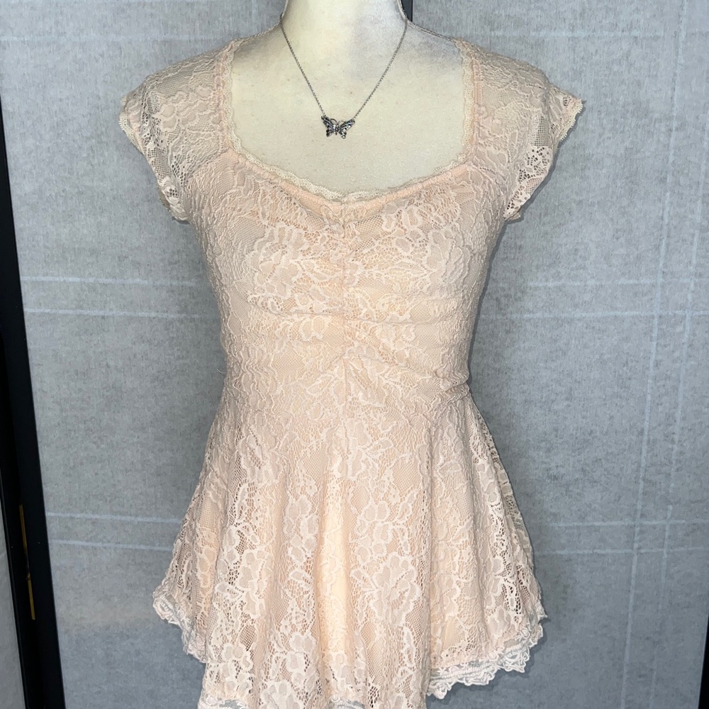 American Rag Off White Lace Peplum Flare Top